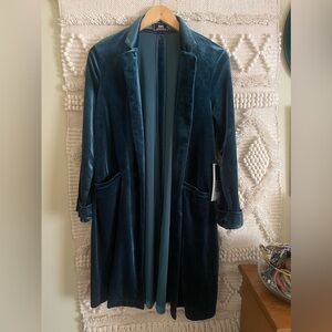 Have Long velvet blazer/duster